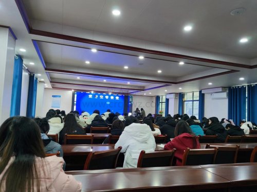 成人高考的难度可控与机会多元化